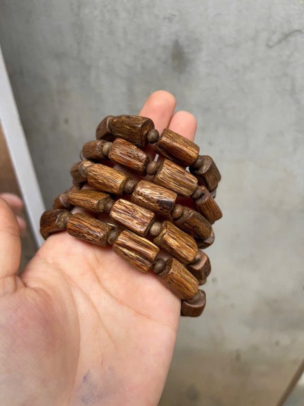 Natural cylindrical Agarwood bracelet, Vietnamese Agarwood from Nha Trang . - 图片 3