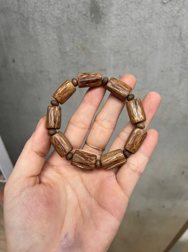 Natural cylindrical Agarwood bracelet, Vietnamese Agarwood from Nha Trang .