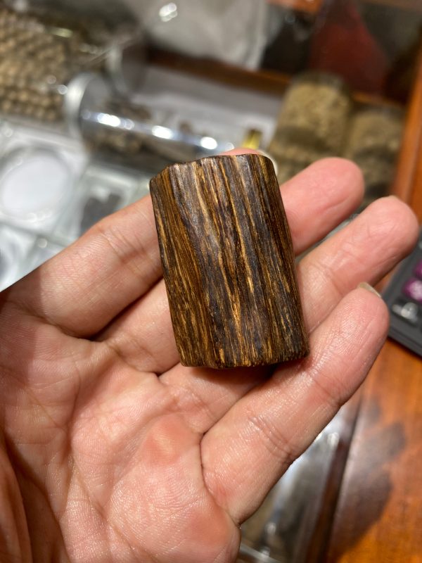 Super King Block Agarwood Sinking ,100% Wild Agarwood Vietnamese, Very Rare,Weight 51.11 grams, Only 1 - 图片 9