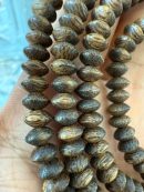 New Style Agarwood Necklace , Agarwood 108 Bead Natural, Wild Oudh Necklace .