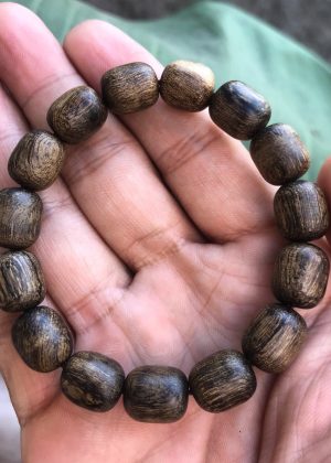Wild Agarwood Bracelet  - Bracelet Oval - Grade AAA